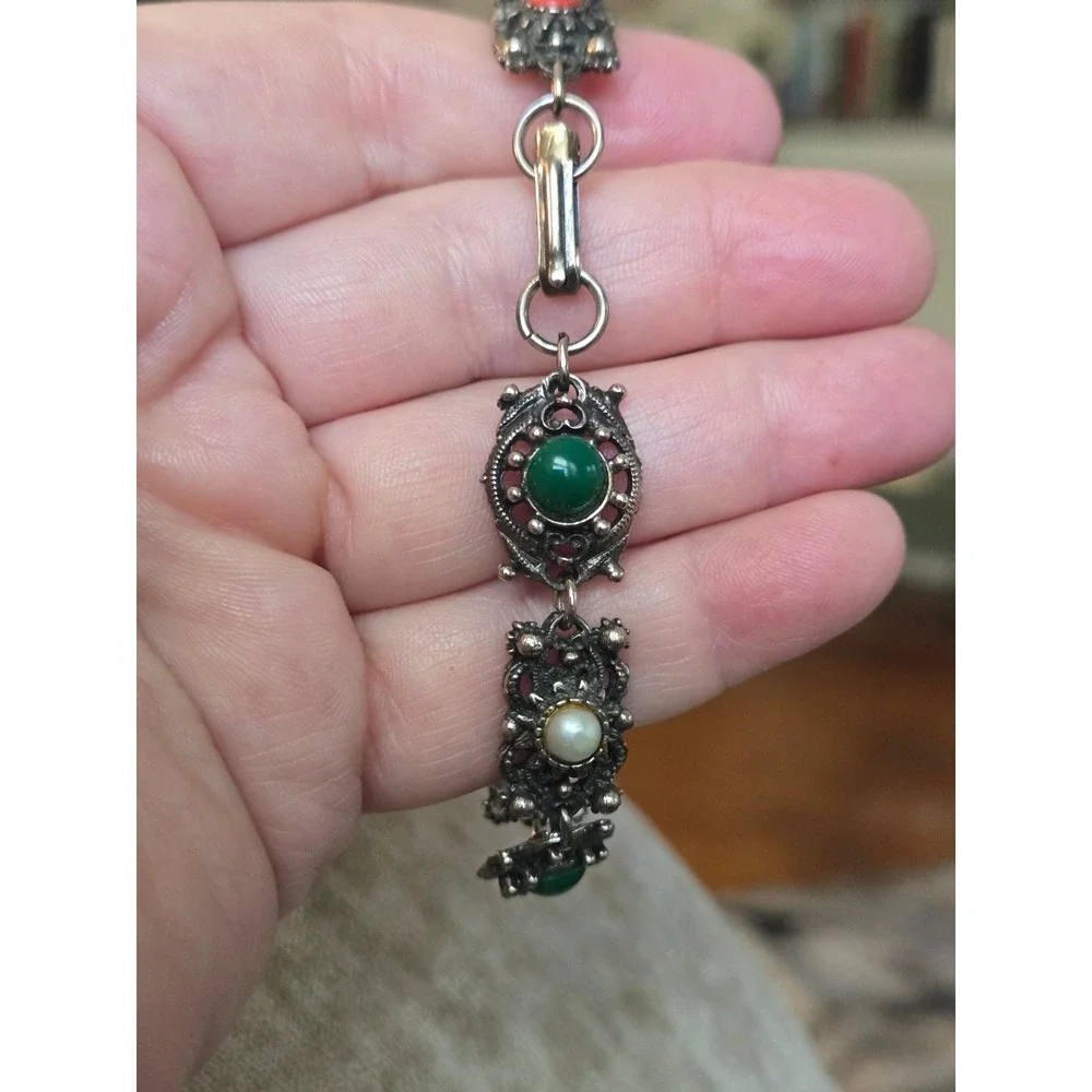 Florenza Silvertone Multicolored Stones Beautiful Metalwork Rare Color Vintage